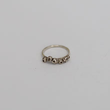 Load image into Gallery viewer, Barnacle Cluster (Medium)